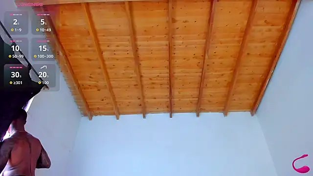 esteveen ortegas  online show from 04-12-26, 10:04