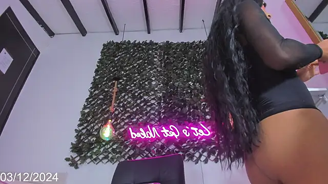 Snapshot of Brianna_Stars chatting on 12-03-24, 08:50 Brianna Stars online show from 12-03-24, 08:50