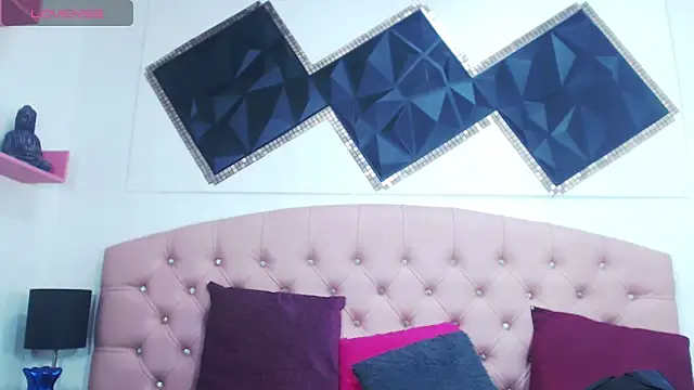 Snapshot of andrea_safeira_doll chatting on 03-03-25, 12:26 andrea safeira doll online show from 03-03-25, 12:26