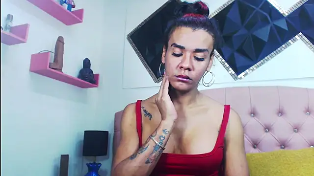 Snapshot of andrea_safeira_doll chatting on 09-30-25, 08:03 andrea safeira doll online show from 09-30-25, 08:03