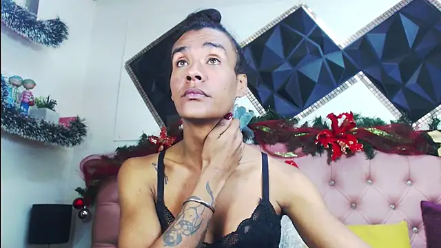 andrea safeira doll online show from 12-16-25, 01:49