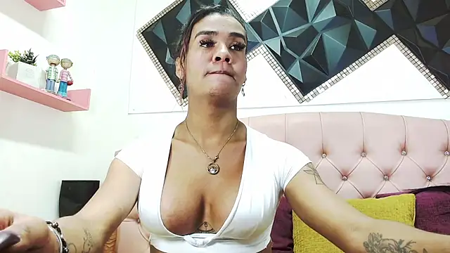 andrea safeira doll online show from 04-10-26, 09:41