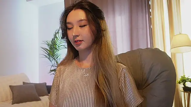 Sarasuo1 online show from 09-13-25, 09:20