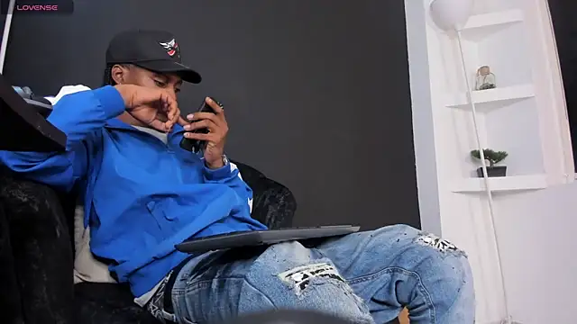 BRYXXXON1 online show from 01-15-25, 03:54