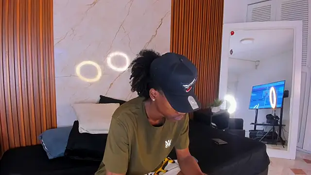 BRYXXXON1 online show from 02-13-25, 03:03