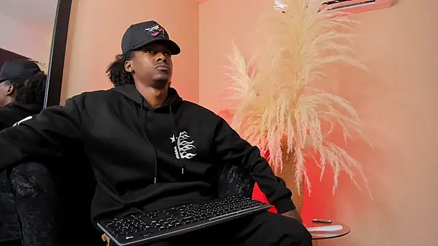 BRYXXXON1 online show from 02-19-25, 02:55