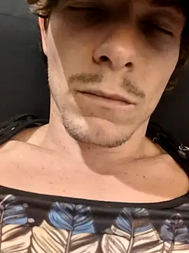 Dogz n daugthers online show from 12-26-24, 12:25