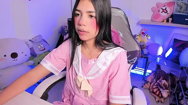 Snapshot of cutestephuwu chatting on 10-10-25, 01:04 cutestephuwu online show from 10-10-25, 01:04