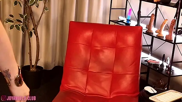 SophieCharm online show from 07-15-26, 01:00
