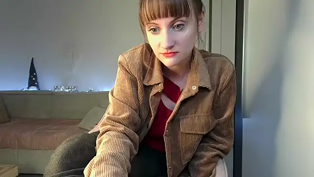 victoirenextdoor online show from 12-15-24, 05:10