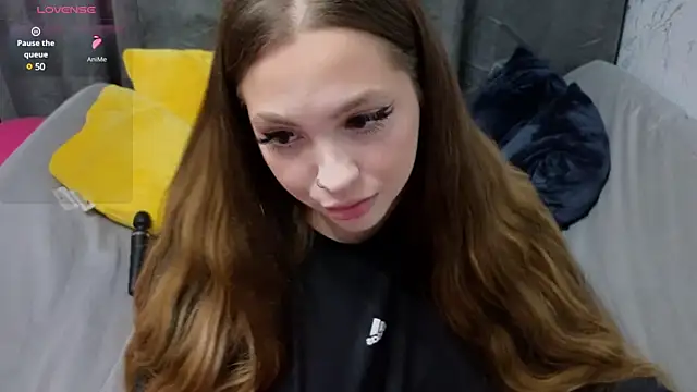 Snapshot of Nicole_Vvinson chatting on 01-06-25, 05:30 Nicole Vvinson online show from 01-06-25, 05:30