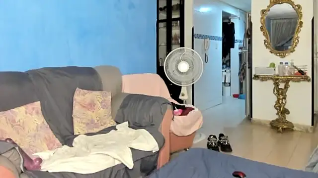 Snapshot of JasonGray96 chatting on 11-26-25, 08:15 JasonGray96 online show from 11-26-25, 08:15