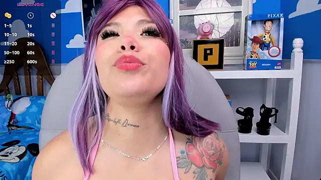 Snapshot of miss_keisi chatting on 12-30-24, 06:20 miss keisi online show from 12-30-24, 06:20