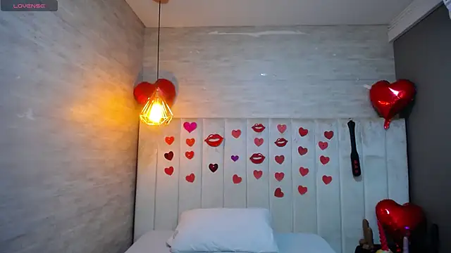 MaturePure online show from 02-26-25, 08:22