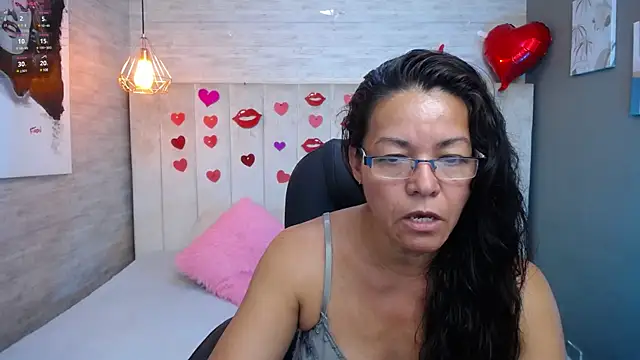 MaturePure online show from 03-04-25, 09:43