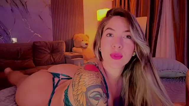 HannaByron online show from 03-19-26, 03:54