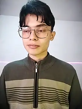 Dmitri Aksnes online show from 11-28-25, 09:39