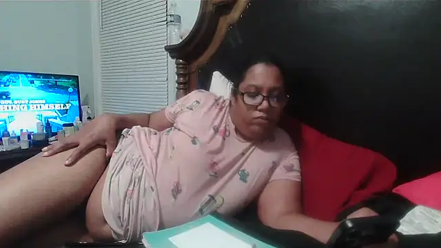 ebonyred online show from 02-11-26, 12:26