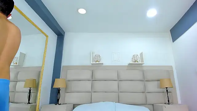 AgarEvans online show from 12-20-25, 04:41