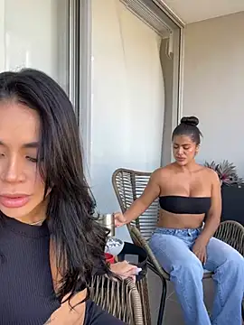 Snapshot of MelissaWaltton chatting on 01-29-25, 08:35 MelissaWaltton online show from 01-29-25, 08:35