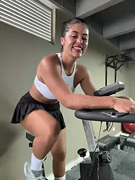 Snapshot of MelissaWaltton chatting on 03-22-25, 04:15 MelissaWaltton online show from 03-22-25, 04:15