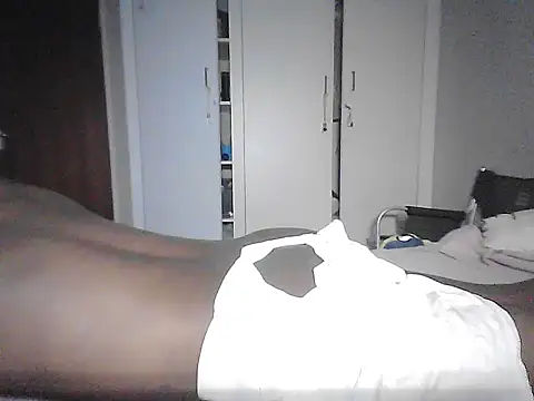 leebag1 online show from 01-17-26, 09:29