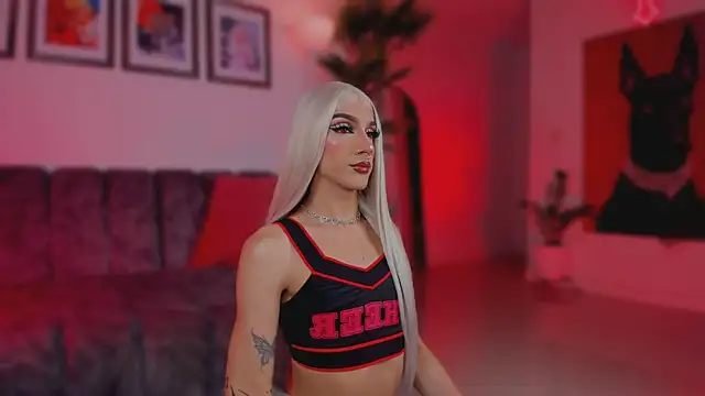 Taylor  foxxx online show from 04-01-26, 05:41