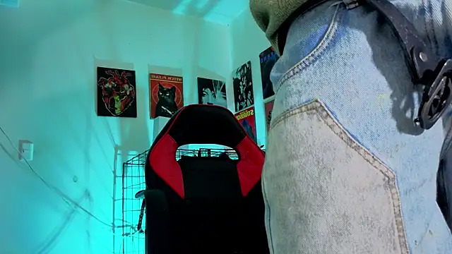 GaelOconner online show from 11-12-25, 03:29