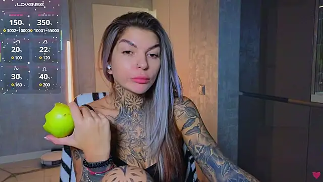 tattooedBabyy online show from 03-11-25, 11:12