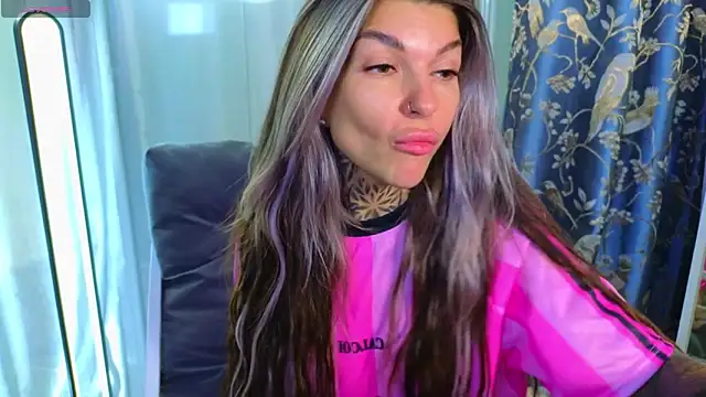 tattooedBabyy online show from 10-03-25, 09:17