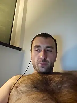 Snapshot of TIGERRR86 chatting on 10-04-25, 09:02 TIGERRR86 online show from 10-04-25, 09:02