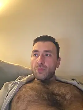 Snapshot of TIGERRR86 chatting on 04-18-26, 11:49 TIGERRR86 online show from 04-18-26, 11:49