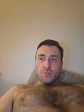 Snapshot of TIGERRR86 chatting on 05-13-26, 10:49 TIGERRR86 online show from 05-13-26, 10:49