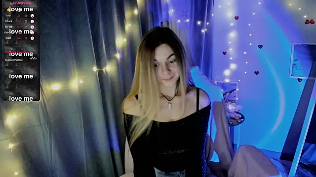 Sweet me  online show from 01-24-25, 09:58