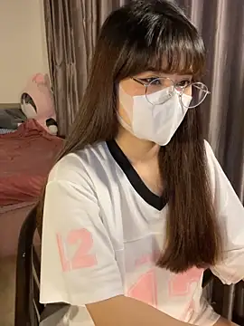 Snapshot of Kyomi-ibaby chatting on 02-02-25, 06:48 Kyomi-ibaby online show from 02-02-25, 06:48