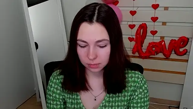 Lexy flower online show from 02-26-25, 07:31