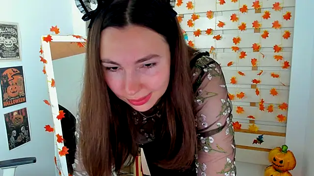 Lexy flower online show from 10-30-25, 01:45