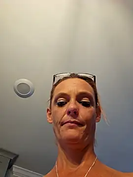 Dixiefaye Pika online show from 03-02-25, 08:05