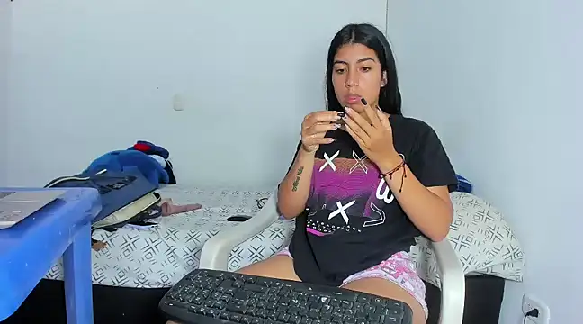 skinnyanai2 online show from 12-09-24, 02:49