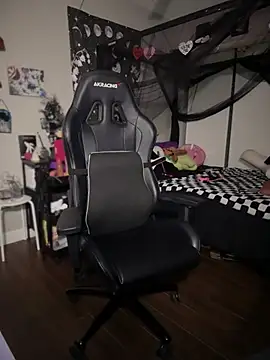 marleymaxwell online show from 03-15-25, 02:03