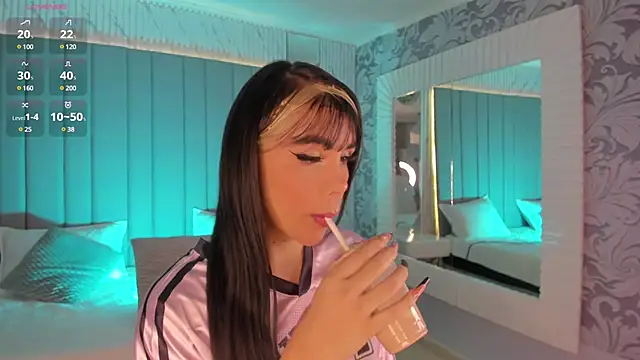 Your naughtytrans online show from 02-12-25, 09:54