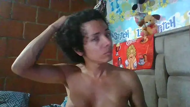 Snapshot of Nadia_Monroe chatting on 05-16-26, 09:24 Nadia Monroe online show from 05-16-26, 09:24