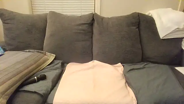 ImTheRealDLW online show from 12-15-24, 10:04