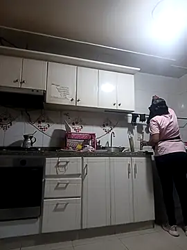 Snapshot of Dominik_girl chatting on 10-03-25, 10:40 Dominik girl online show from 10-03-25, 10:40