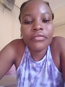 Snapshot of petite_babe chatting on 06-08-26, 10:04 petite babe online show from 06-08-26, 10:04