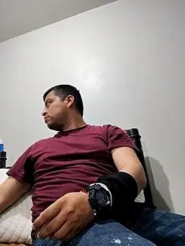 Potro23hotzen online show from 11-07-25, 07:25