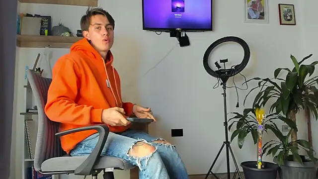 manucute 23  online show from 01-05-26, 05:27