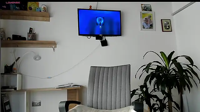 manucute 23  online show from 03-19-26, 03:27