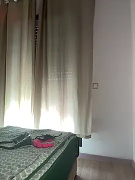 Snapshot of ZINA-MOROCCO chatting on 10-08-25, 02:04 ZINA-MOROCCO online show from 10-08-25, 02:04