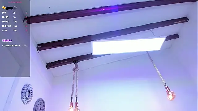 Oriana Guzman online show from 01-02-25, 12:03